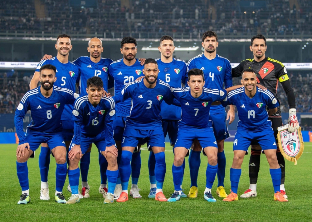 &laquo;الأحمر&raquo; في مواجهة &laquo;الإزرق&raquo; في دور قبل النهائي بـ&laquo;خليجي 26&raquo;