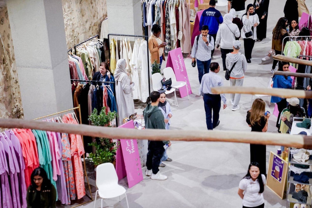 "ليالي المحرّق" يختتم فعالياته بمشاركة واسعة من الفنانين البحرينيين والعالميين