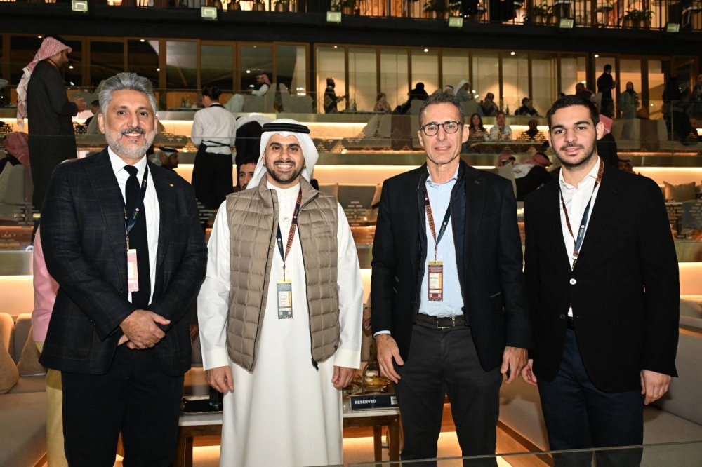 بحضور ناصر بن حمد وعيسى بن سلمان.. انتصارات قوية بأولى كؤوس سباقات الخيل 2025