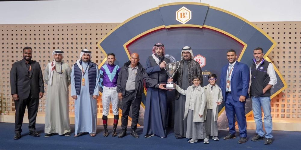 بحضور ناصر بن حمد وعيسى بن سلمان.. انتصارات قوية بأولى كؤوس سباقات الخيل 2025