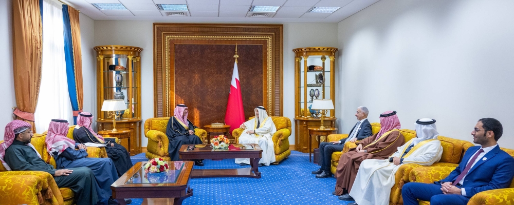 خالد بن عبد الله: آفاق أرحب لمسارات التكامل الاستراتيجي بين البحرين والسعودية لخدمة البلدين والشعبين