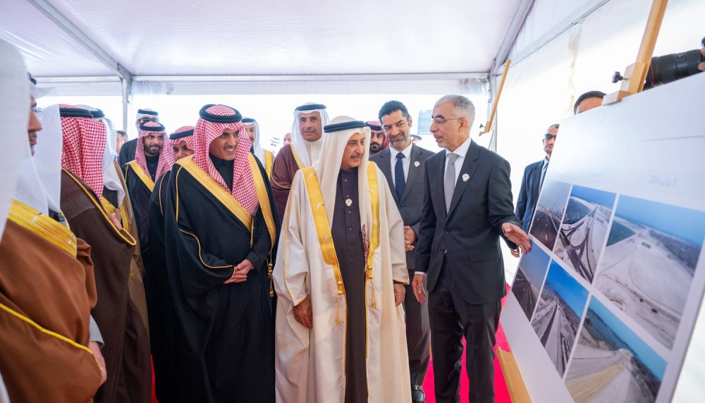 نيابة عن ولي العهد رئيس الوزراء.. خالد بن عبد الله يفتتح شارع المحرق الدائري