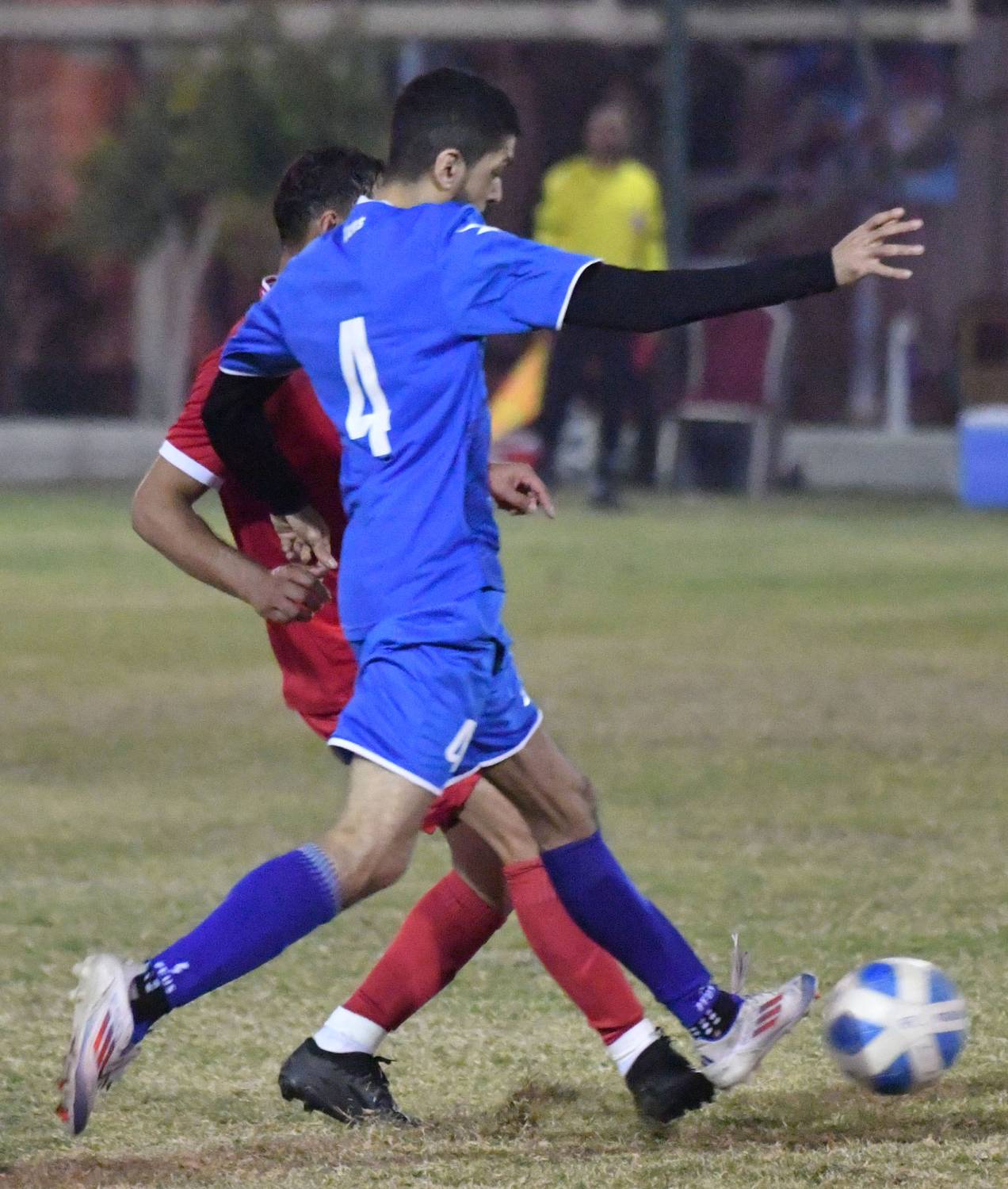 "الكهرماء" ينتفض ويكسب "ألبا" في دوري الشركات الكروي