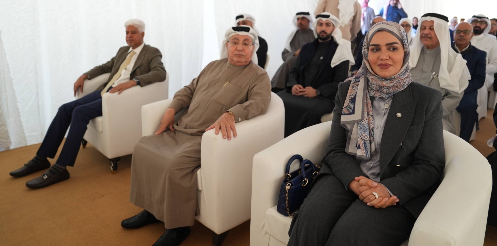 وزير الصناعة والتجارة يدشن الحوض العائم الجديد لشركة البحرين لتصليح السفن والهندسة