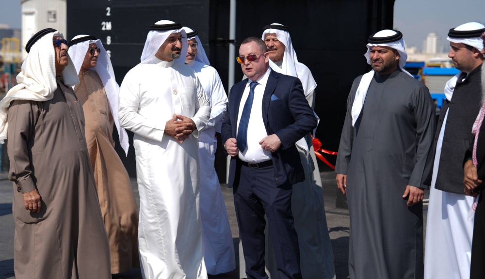 وزير الصناعة والتجارة يدشن الحوض العائم الجديد لشركة البحرين لتصليح السفن والهندسة