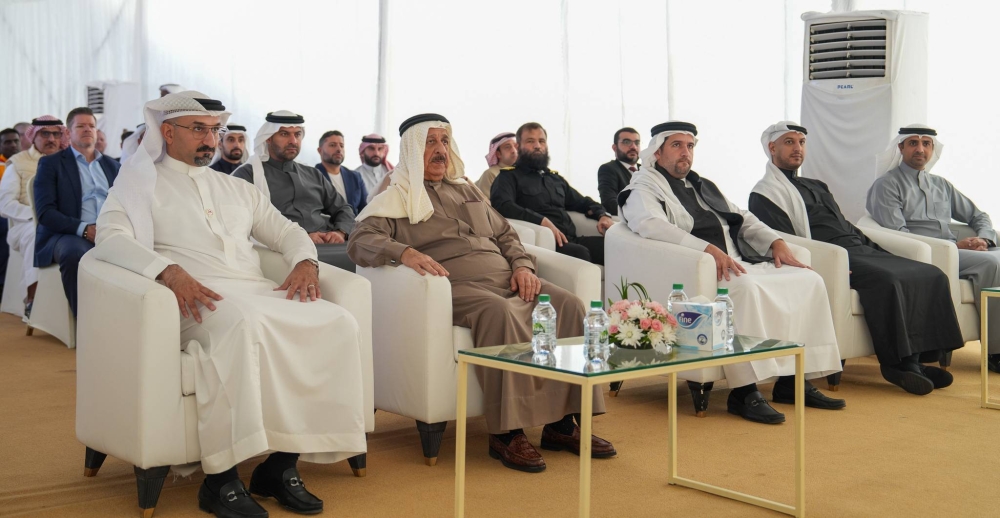 وزير الصناعة والتجارة يدشن الحوض العائم الجديد لشركة البحرين لتصليح السفن والهندسة