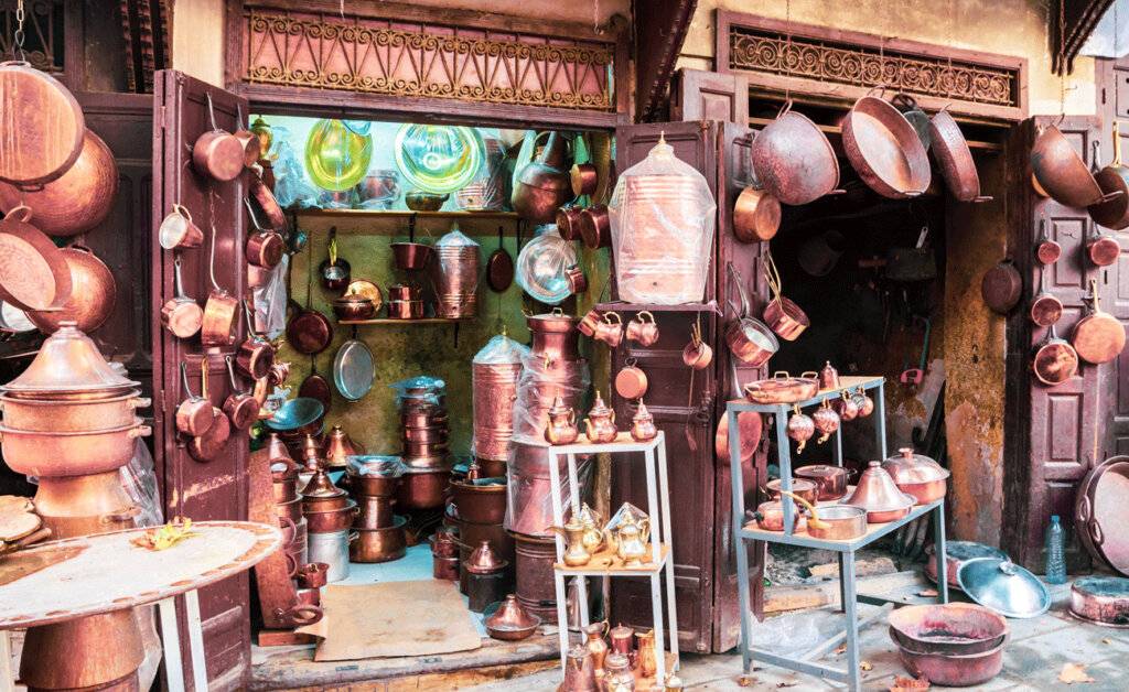 الأسواق الشعبية.. قلب النبض الثقافي والتجاري للسعودية