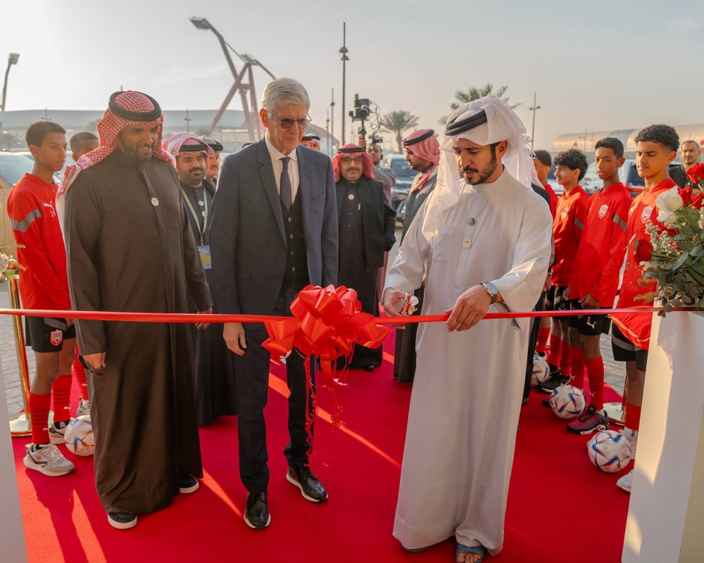 خالد بن حمد يفتتح اكاديمية عبدالله بن خالد لكرة القدم