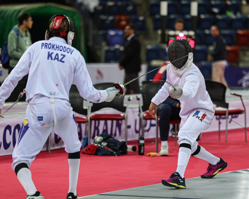 تحت رعاية خالد بن حمد.. انطلاق بطولة كأس العالم للمبارزة