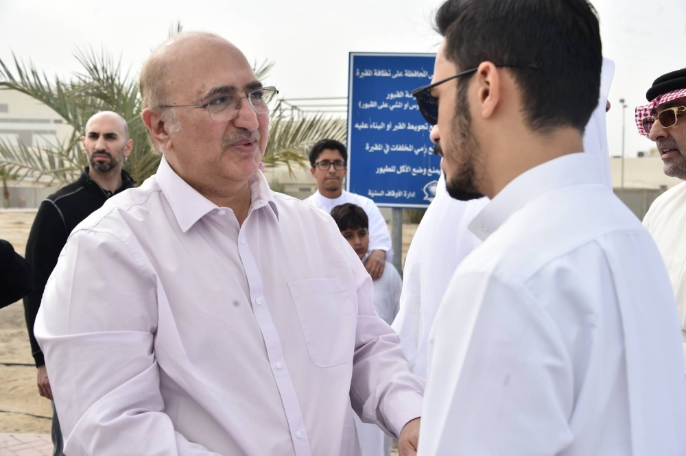 مسؤولون وأطباء ومواطنون يودعون الراحل د. إبراهيم السندي