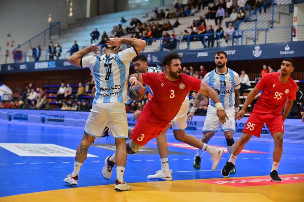 منتخب اليد ينافس الأرجنتين على بطاقة التأهل للدور الرئيسي