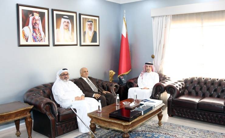 رئيس &laquo;الصداقة للمكفوفين&raquo; يروي مسيرته لـ&laquo;الوطن&raquo;.. حسين الحليبي: تجربتي ابنة هذا الوطن.. وبمثابرتي أكملت دراستي الجامعية