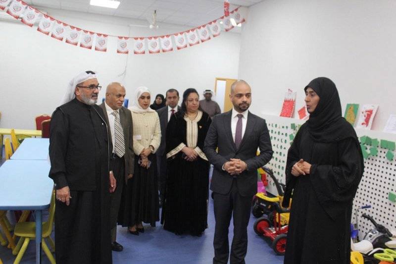 رئيس &laquo;الصداقة للمكفوفين&raquo; يروي مسيرته لـ&laquo;الوطن&raquo;.. حسين الحليبي: تجربتي ابنة هذا الوطن.. وبمثابرتي أكملت دراستي الجامعية