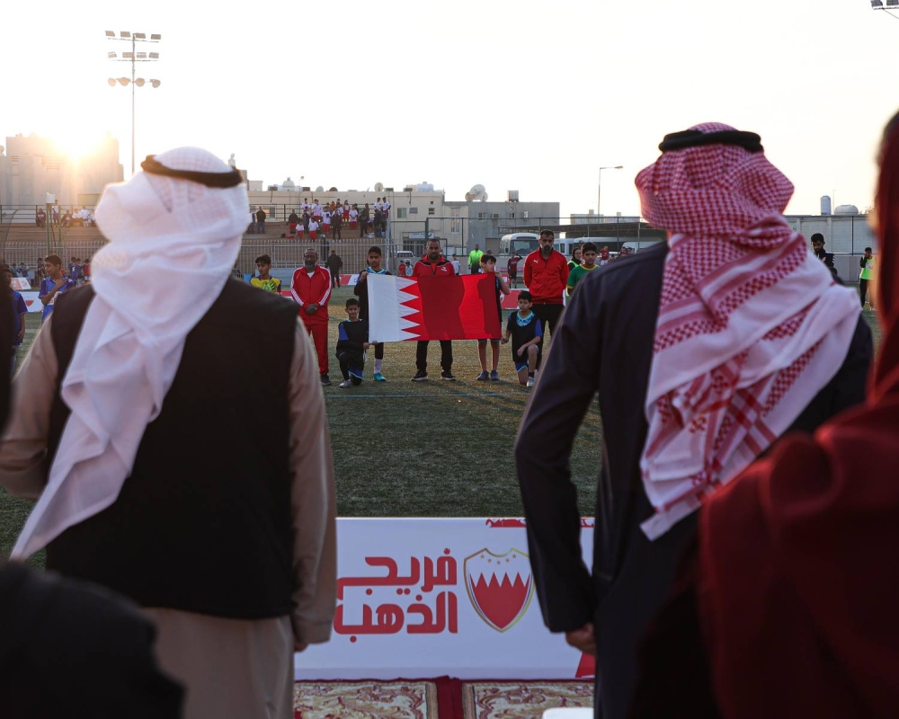 تنفيذاً لتوجيهات خالد بن حمد .. انطلاق دوري " فريج الذهب " بمشاركة واسعة بالمحافظة الشمالية