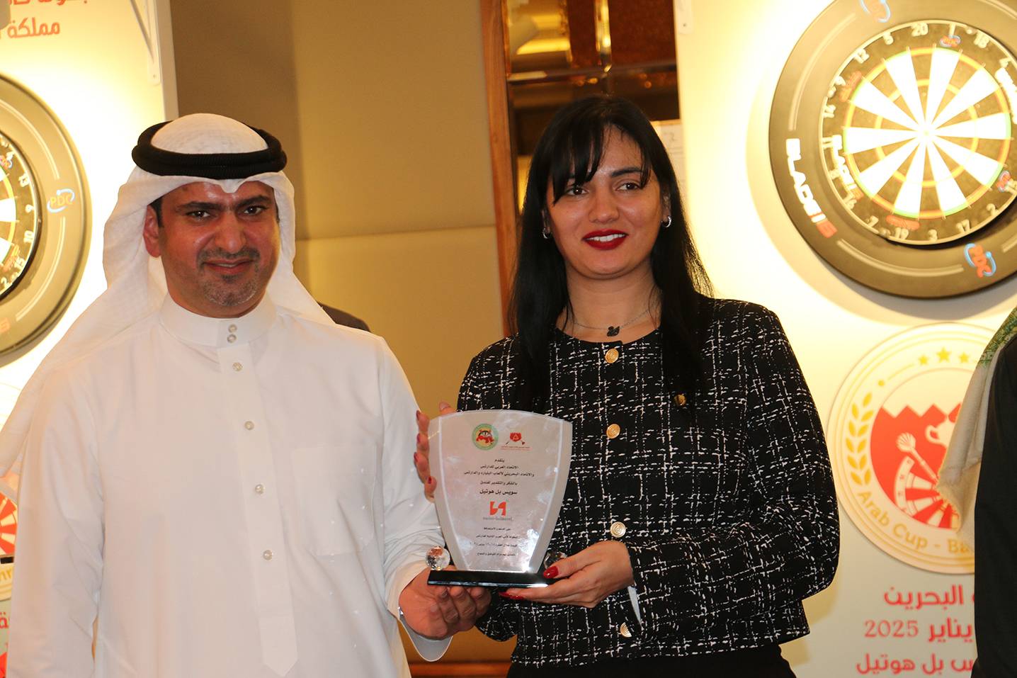 عسكر يتوج البحرين أبطالًا لبطولة كأس العرب الثانية للدارتس