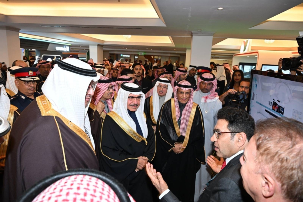 وزير الداخلية يفتتح مؤتمر ومعرض التطوير المهني