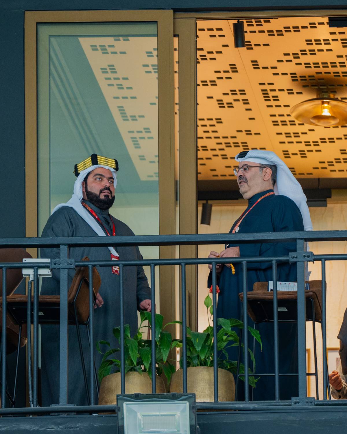 عيسى بن سلمان بن حمد يشهد السباق 14 للخيل &hellip; ونجاح رائع وحضور مميز لـ&rdquo;أمسية رويالتي