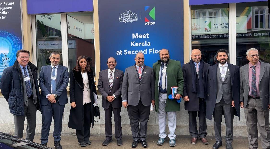 وزير المالية والاقتصاد الوطني يلتقي وزير الصناعة والقانون بولاية كيرلا الهندية