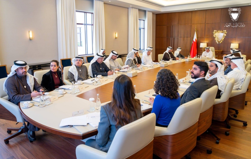 ولي العهد رئيس الوزراء يترأس اجتماع اللجنة التنسيقية 500