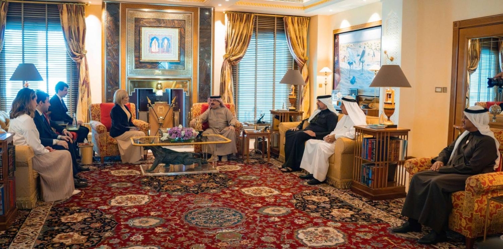 الملك يستقبل وزيرة الثقافة الروسية ويشيد بعلاقات الصداقة التاريخية التي تجمع البلدين