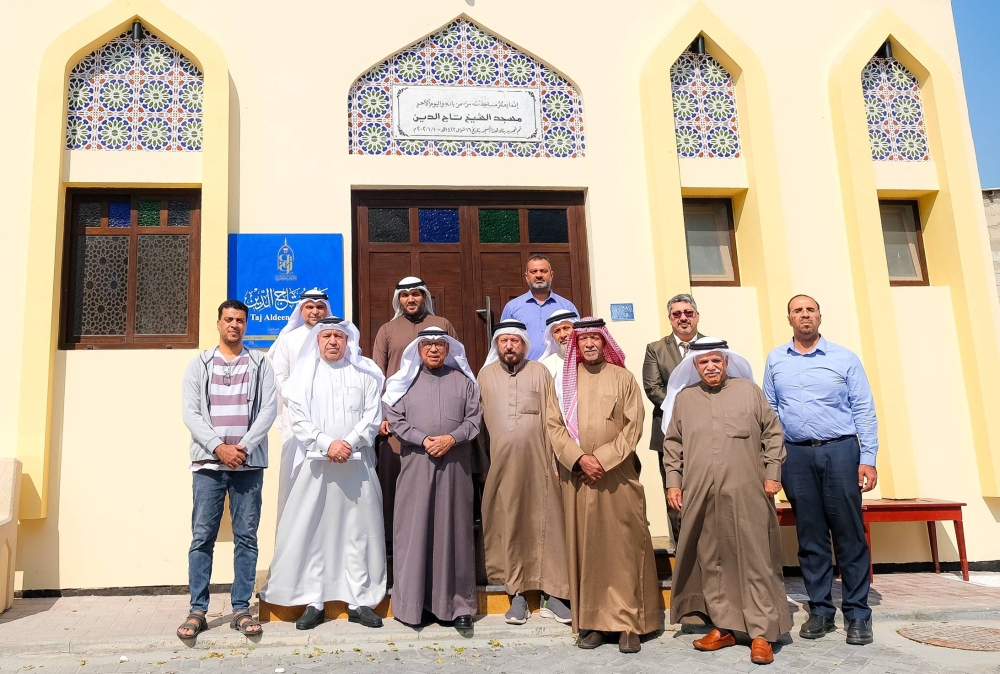رئيس الأوقاف الجعفرية يفتتح مسجد تاج الدين في منطقة الصالحية