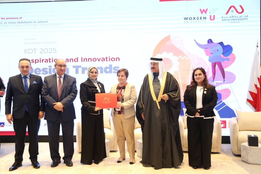 رئيسة العمارة بجامعة الإمارات:  ليس المطلوب تقليد الماضي وإنما فهمه وإعادة ابتكاره