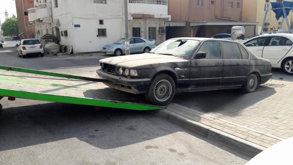 بلدية المنطقة الجنوبية تقوم بإزالة 178 سيارة سكراب ومعروضة للبيع خلال عام 2024