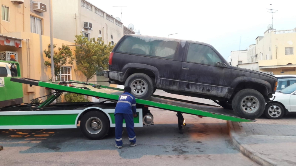 بلدية المنطقة الجنوبية تقوم بإزالة 178 سيارة سكراب ومعروضة للبيع خلال عام 2024