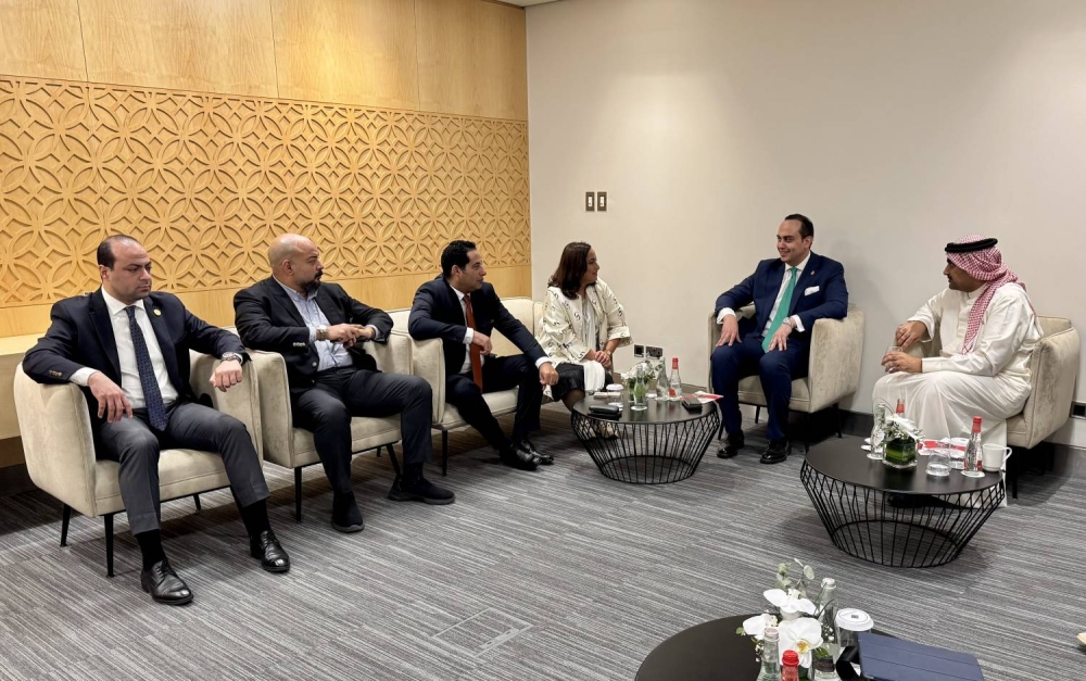 الرئيس التنفيذي للمستشفيات الحكومية تشارك في مؤتمر ومعرض الصحة العربي في دبي