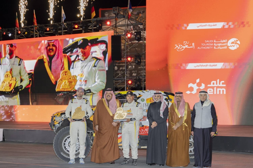 السعودية.. الأمير عبدالعزيز بن سعد يتوج الراجحي بطلاً لرالي حائل تويوتا الدولي 2025