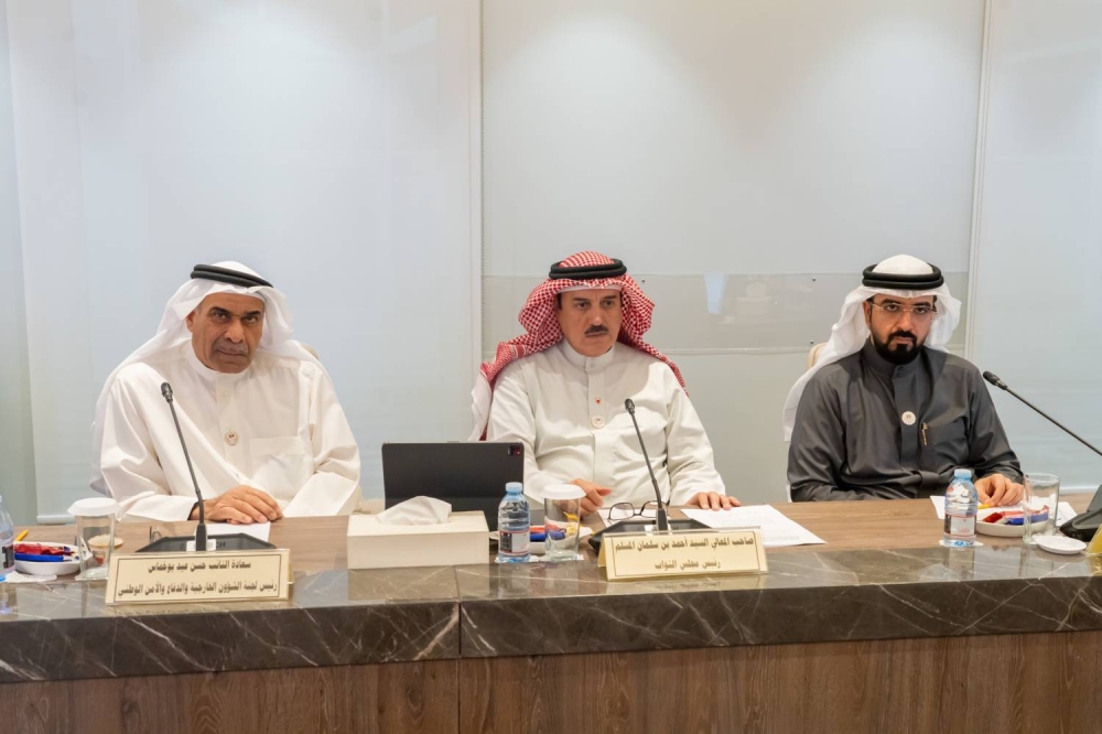 خارجية النواب تلتقي وفد وزارة الداخلية وتناقش قوانين المرور