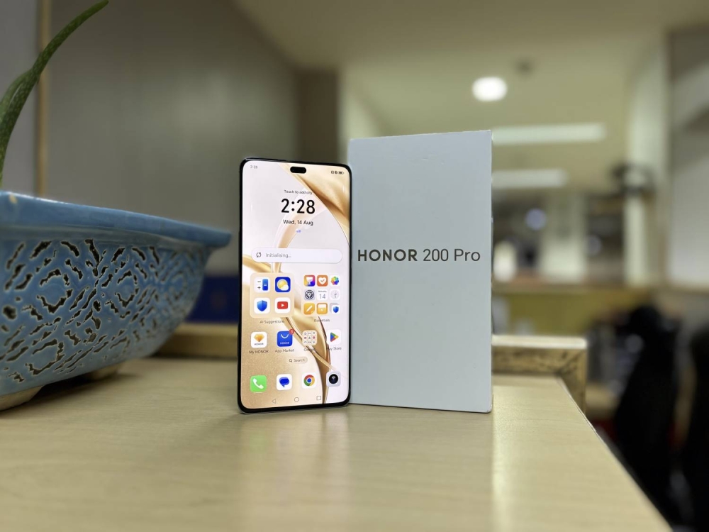 سعر مناسب ومواصفات متميزة لهاتف Honor 200 pro الجديد