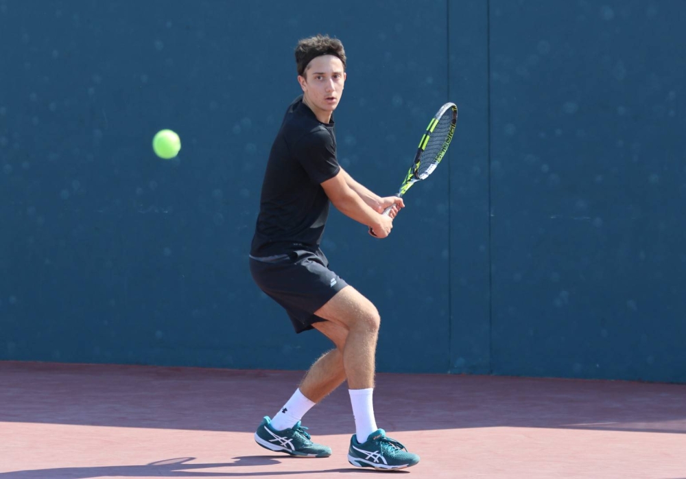بداية قوية للدور الرئيسي لبطولة الاتحاد الدولي للتنس للناشئين