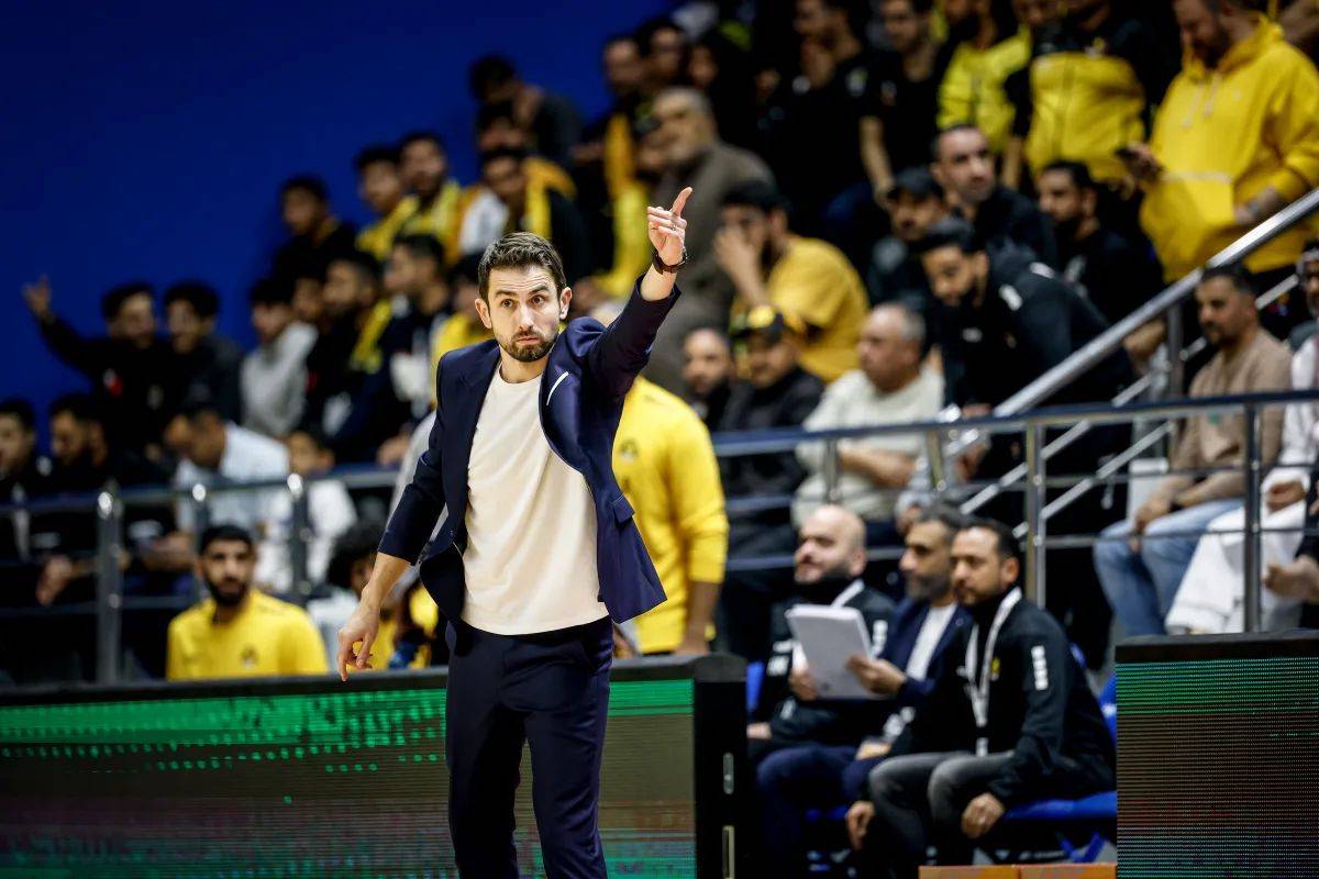 التركي أنداك مدرب سلة النسور: يجب استمرار الدافعية لتحقيق الفوز الثاني على المنامة والتأهل لنصف النهائي