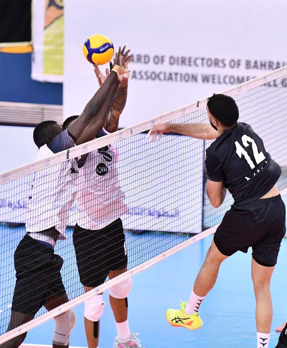 الأهلي يخسر من الريان.. والسلام ينعش آماله بفوزه على القادسية