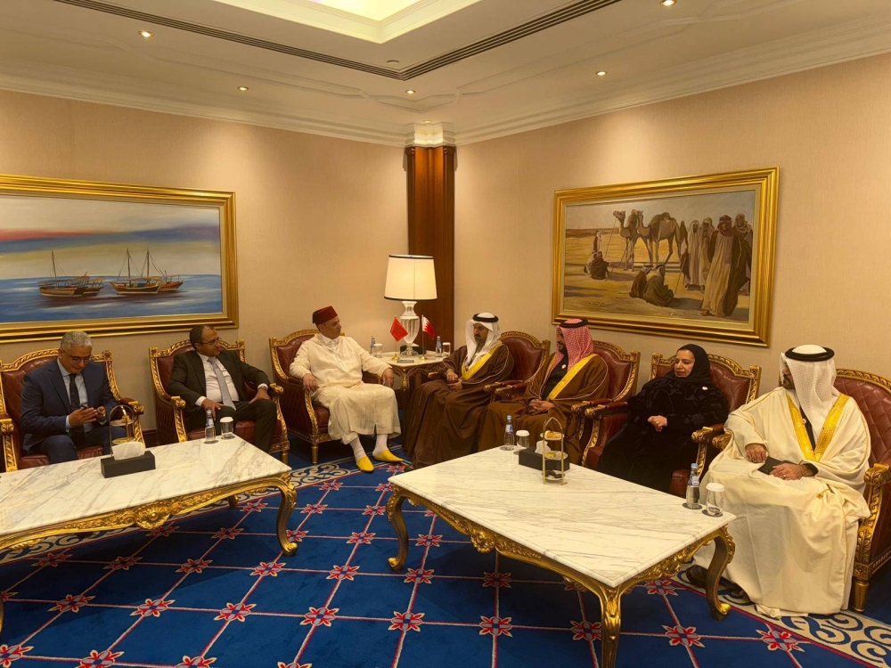 وزير الصناعة والتجارة يشارك في أعمال اجتماع اللجنة العليا الخامس للشراكة الصناعية التكاملية المقامة في الدوحة