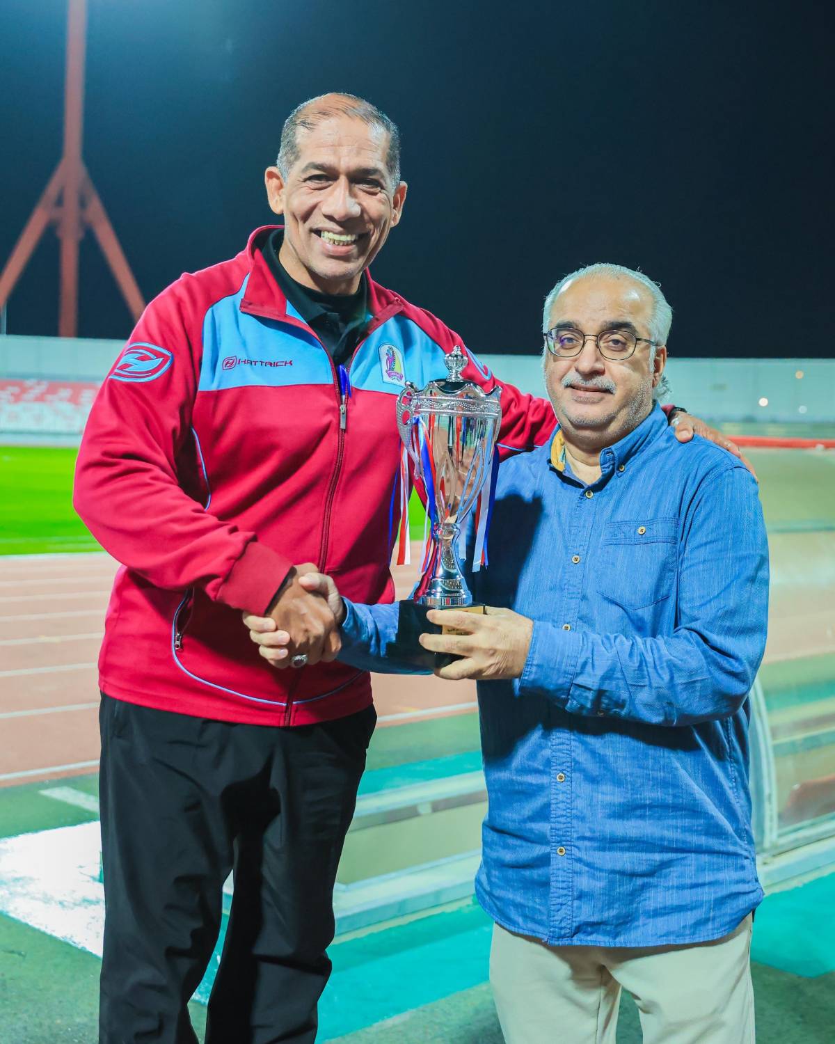 الشباب يتوج بلقب العموم والبحرين بطلا للناشئين