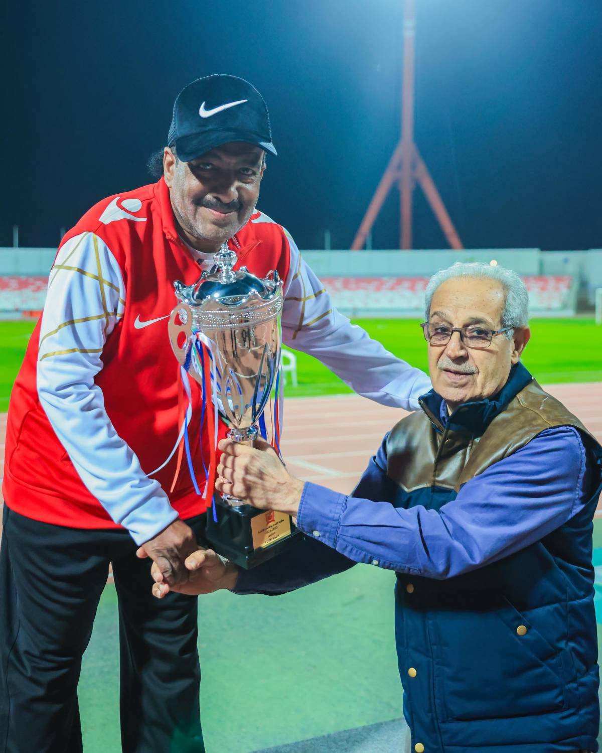 الشباب يتوج بلقب العموم والبحرين بطلا للناشئين