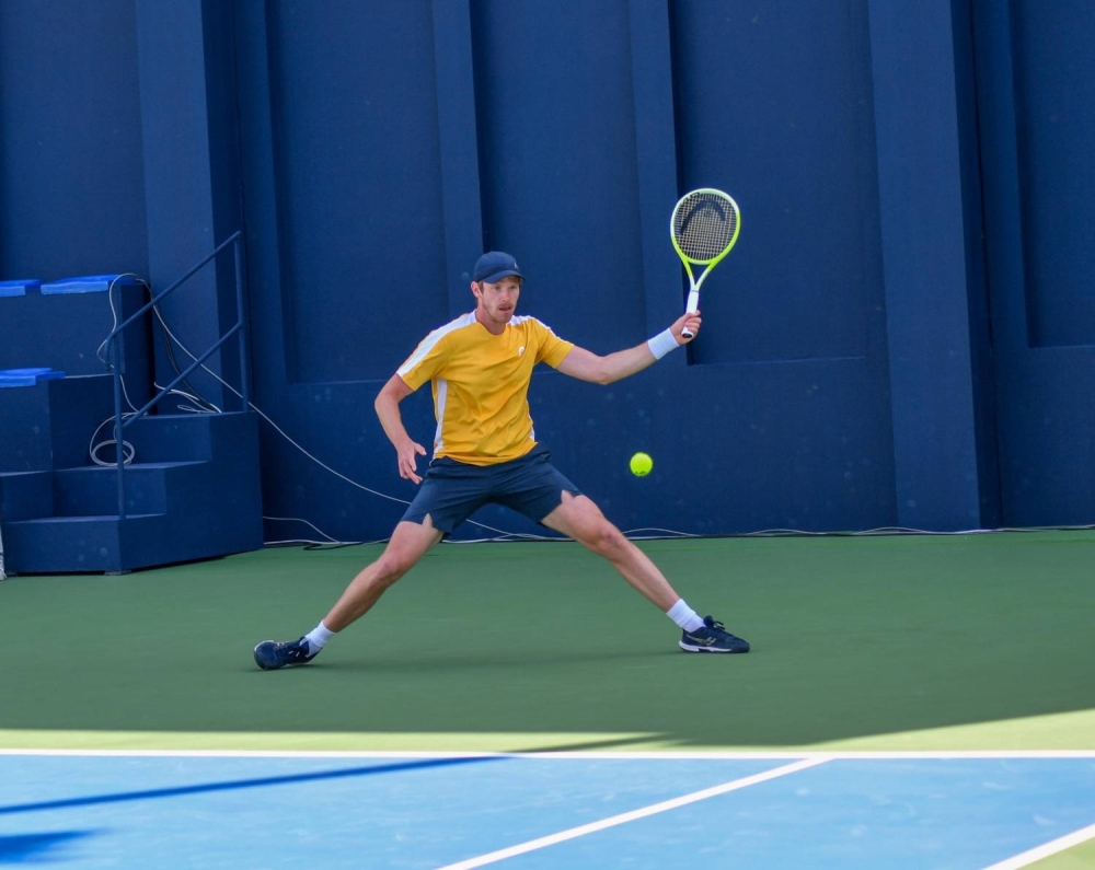 مواجهات قوية وأجواء حماسية في اليوم الثاني من بطولة وزارة الداخلية ATP تشالنجر للتنس