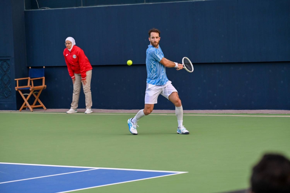 مواجهات قوية وأجواء حماسية في اليوم الثاني من بطولة وزارة الداخلية ATP تشالنجر للتنس