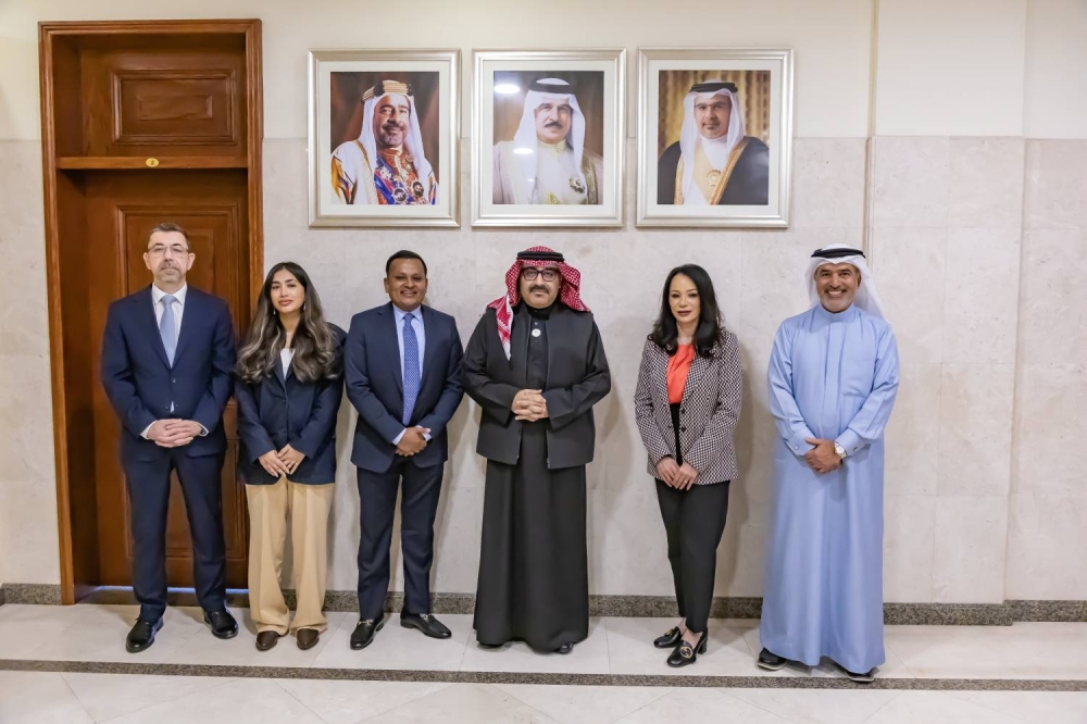 وزير التربية والتعليم يستقبل الرعاة والداعمين للبطولات الرياضية الطلابية