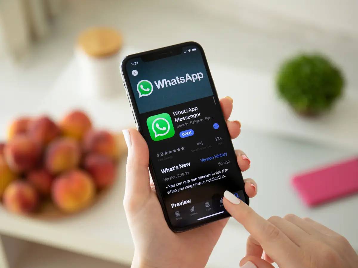 WhatsApp تطلق ميزة جديدة لدعم المحادثات الجماعية