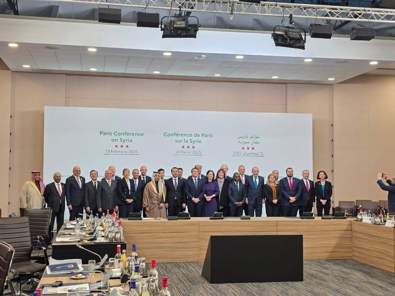 وزير الخارجية يشارك في مؤتمر باريس بشأن سوريا