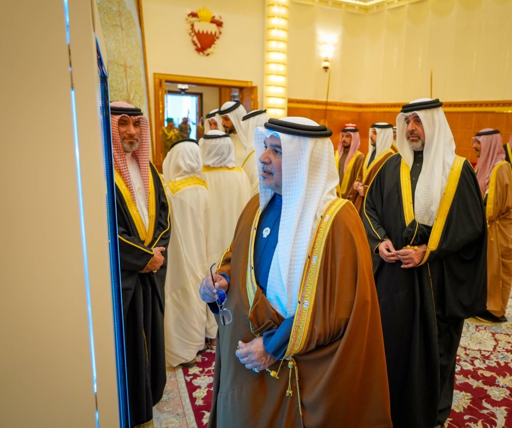 الملك يستقبل المدير العام لمجلس العائلة المالكة