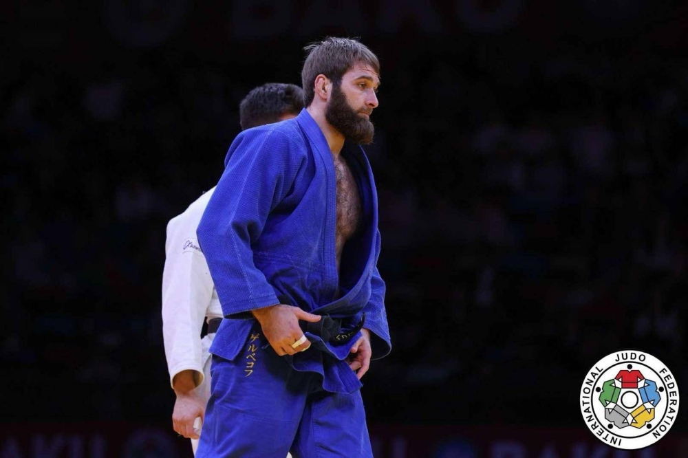 لاعب المنتخب الوطني للجودو اسكيربي جيربيكوف يحرز المركز الثالث في بطولة باكو جراند سلام