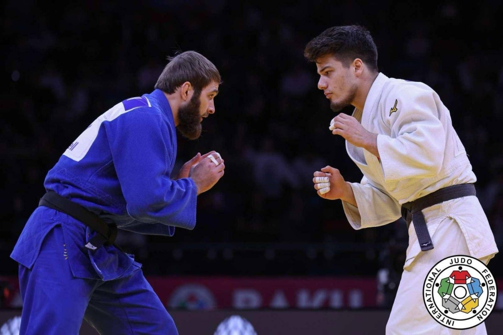 لاعب المنتخب الوطني للجودو اسكيربي جيربيكوف يحرز المركز الثالث في بطولة باكو جراند سلام
