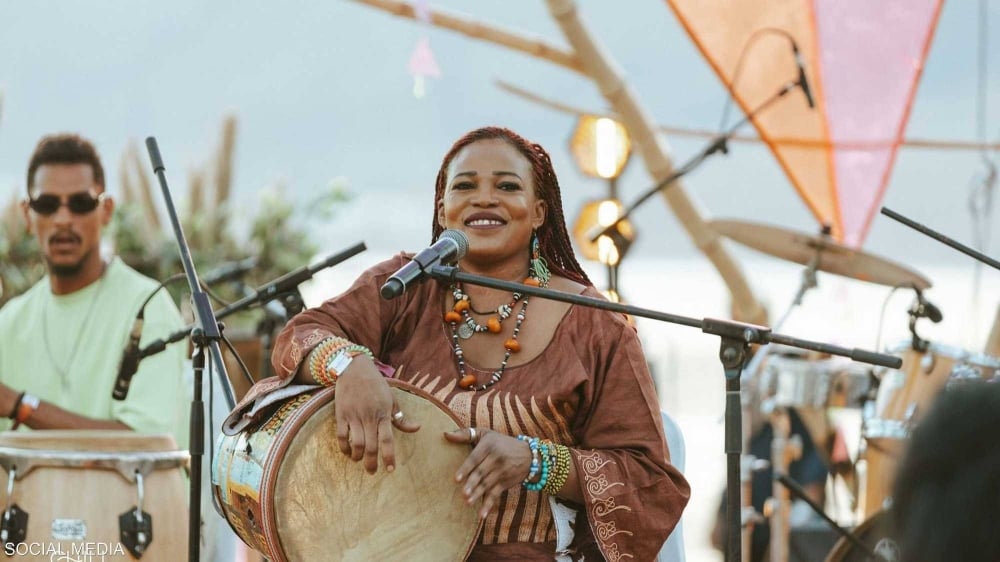 سفيرة الفلكلور السوداني.. وفاة المطربة آسيا مدني بالقاهرة