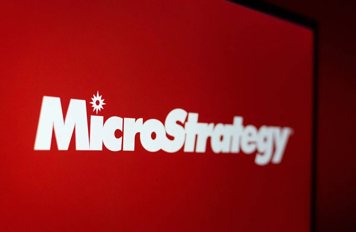 ناسداك.. سهم MicroStrategy يشهد ارتفاعًا مدعومًا بزيادة استثمارات صندوق المعاشات