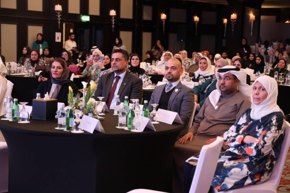 وزير التنمية الاجتماعية يشهد فعالية "جواهر الأرض" لتعزيز الاستدامة البيئية