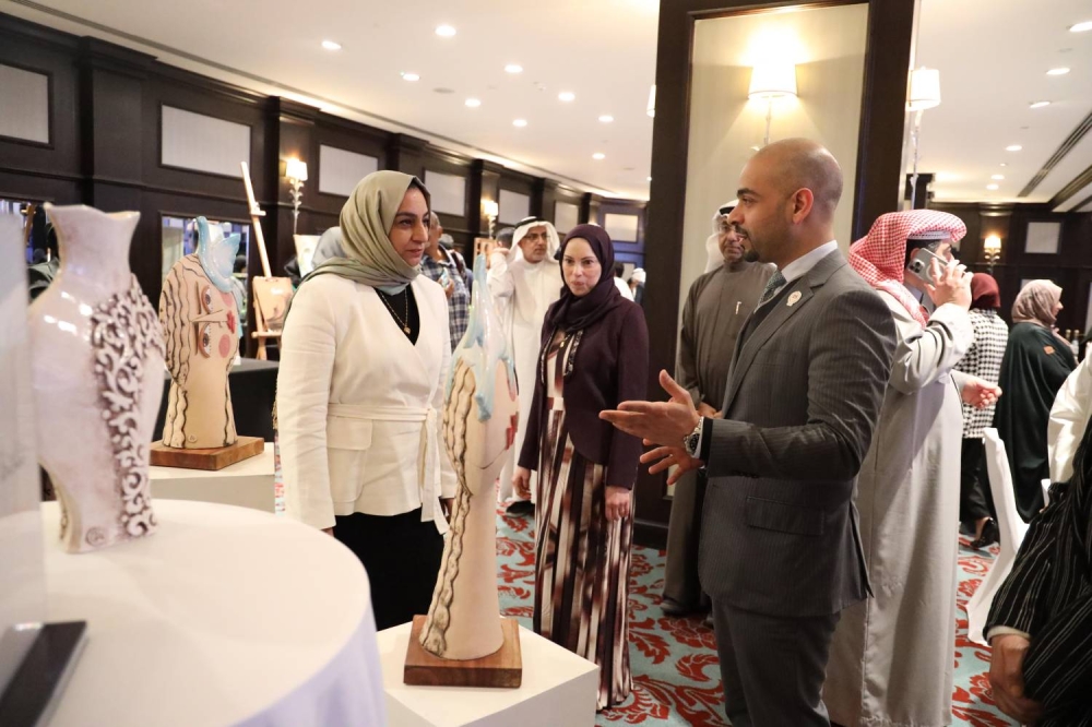 وزير التنمية الاجتماعية يشهد فعالية "جواهر الأرض" لتعزيز الاستدامة البيئية